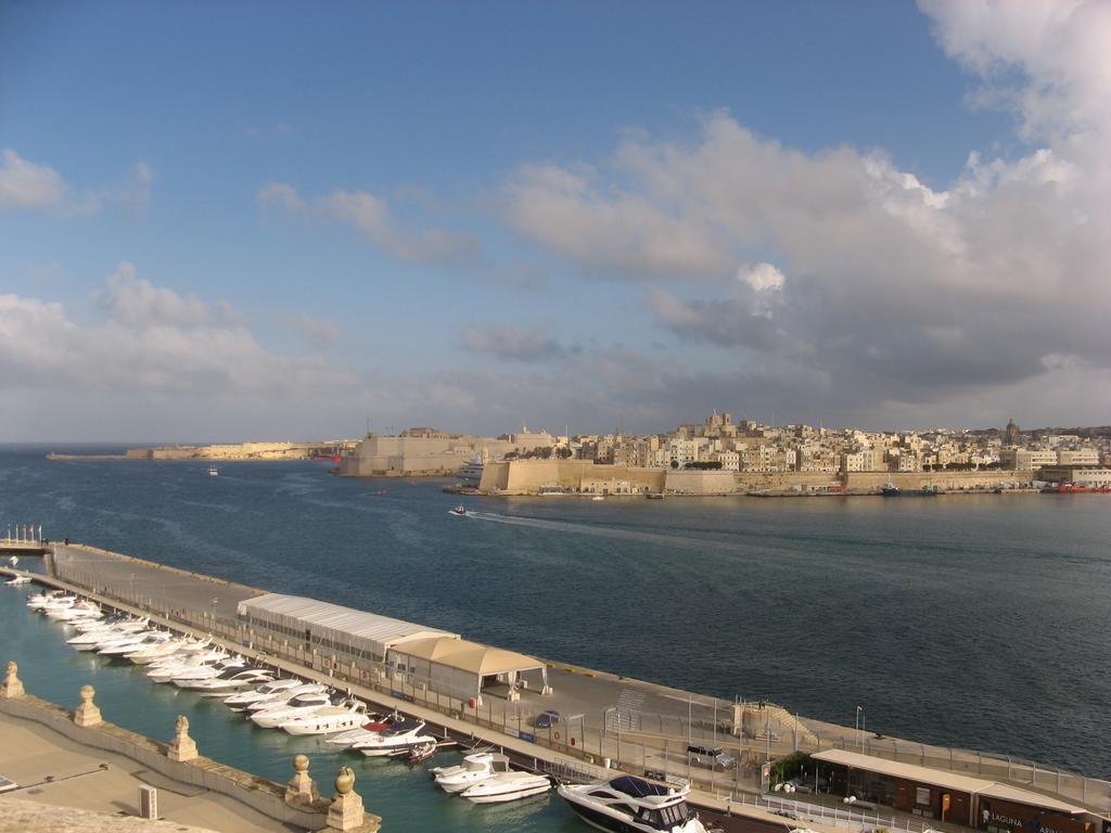 Valletta Gateway Maisonette Apartamento Exterior foto
