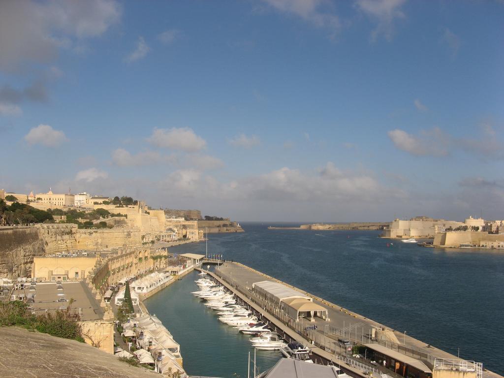 Valletta Gateway Maisonette Apartamento Exterior foto